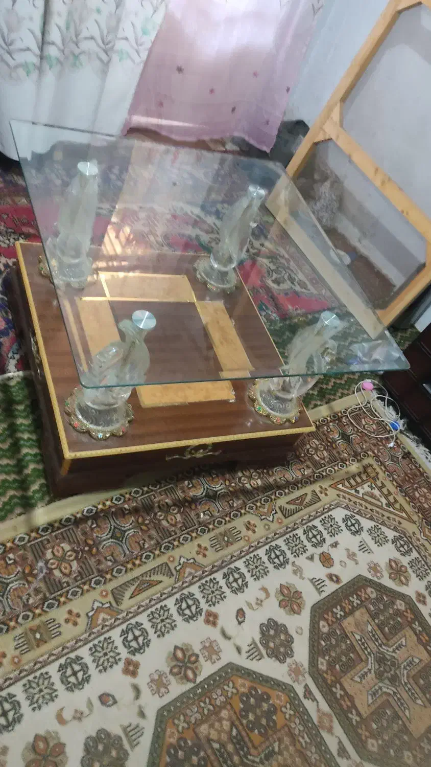 میز جلو مبلی زیبا قو نشان|مبلمان خانگی و میز عسلی|اقبالیه, |دیوار