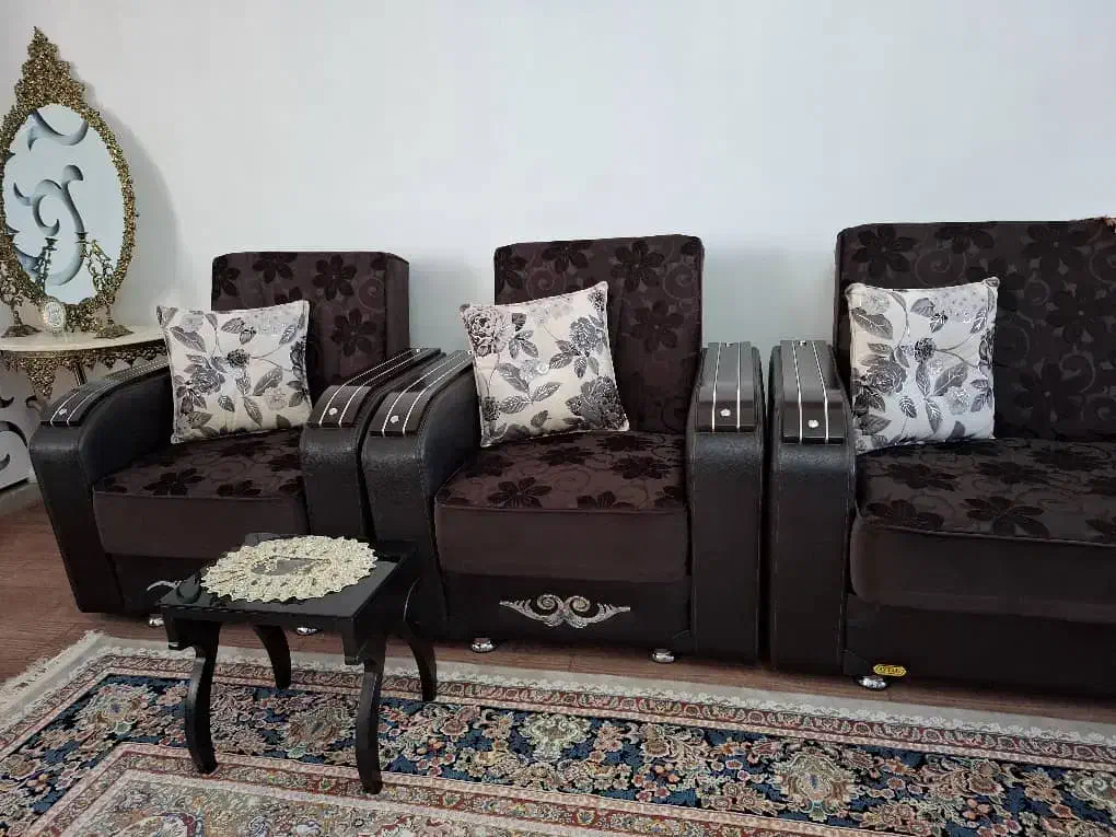 مبل راحتی تخت شو|مبلمان خانگی و میز عسلی|خوی, |دیوار
