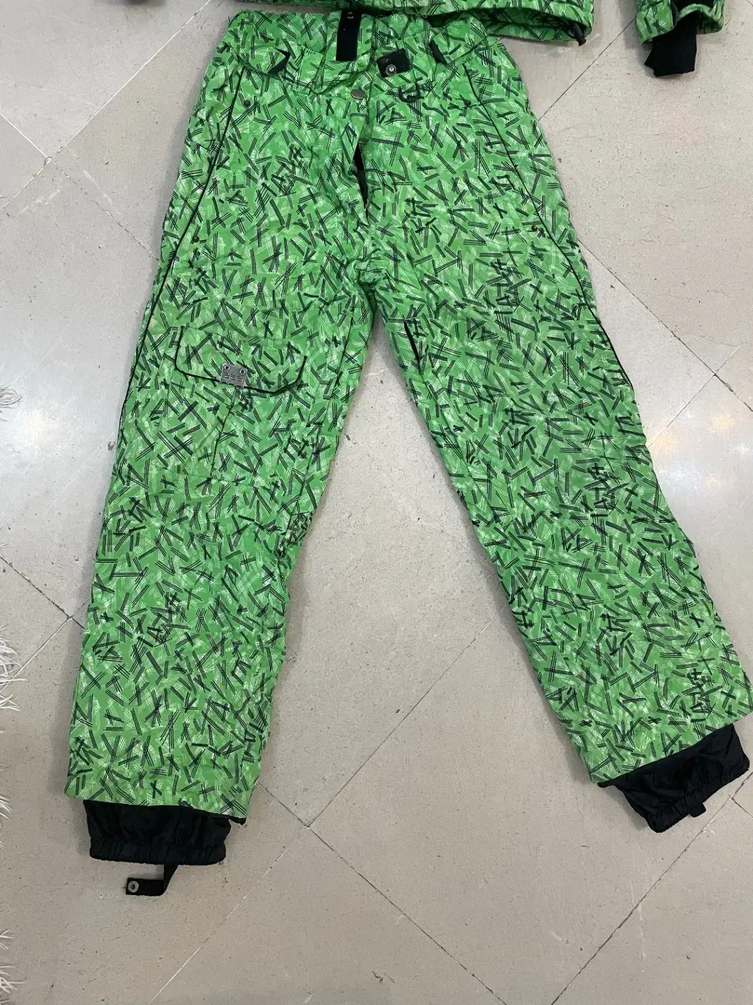 لباس اسکی|ورزشهای زمستانی|تهران, امام زاده قاسم (نیاوران)|دیوار