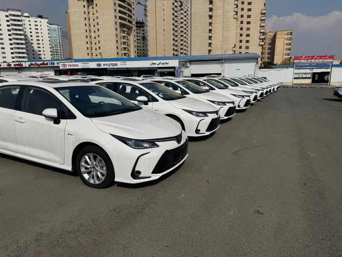 کرولا الیت ۱۸۰۰هیبرید قیمت سامانه|خودرو سواری و وانت|تهران, شهرک چیتگر|دیوار