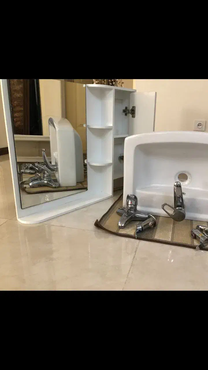 روشویی باپایه وشیرالات بهداشتی|لوازم سرویس بهداشتی|کیش, |دیوار