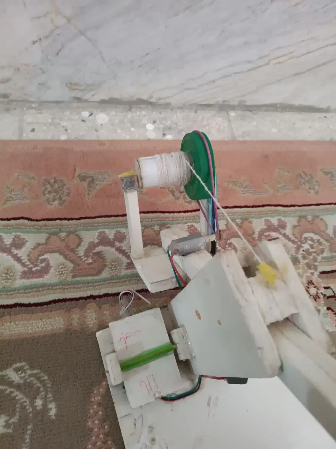 کاردستی جرثقیل پایه نهم|اسباببازی|قم, چهل درخت|دیوار