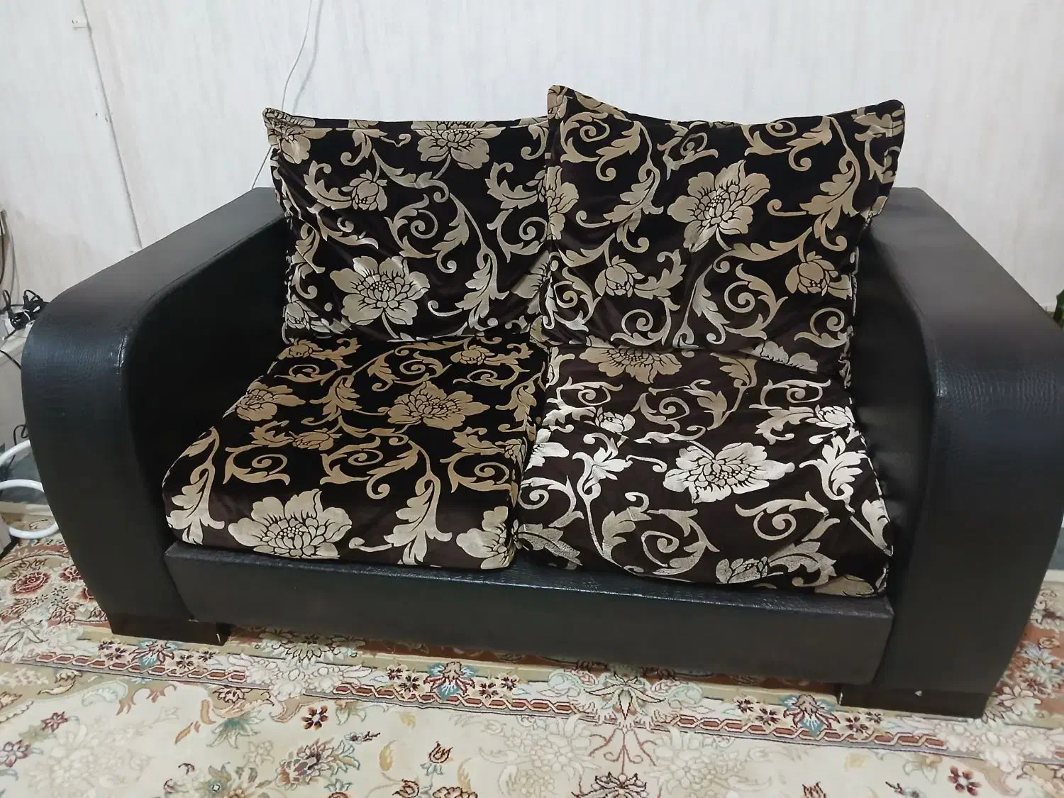 مبل کارکرده|مبلمان خانگی و میز عسلی|تربت‌حیدریه, شهرک ولیعصر|دیوار