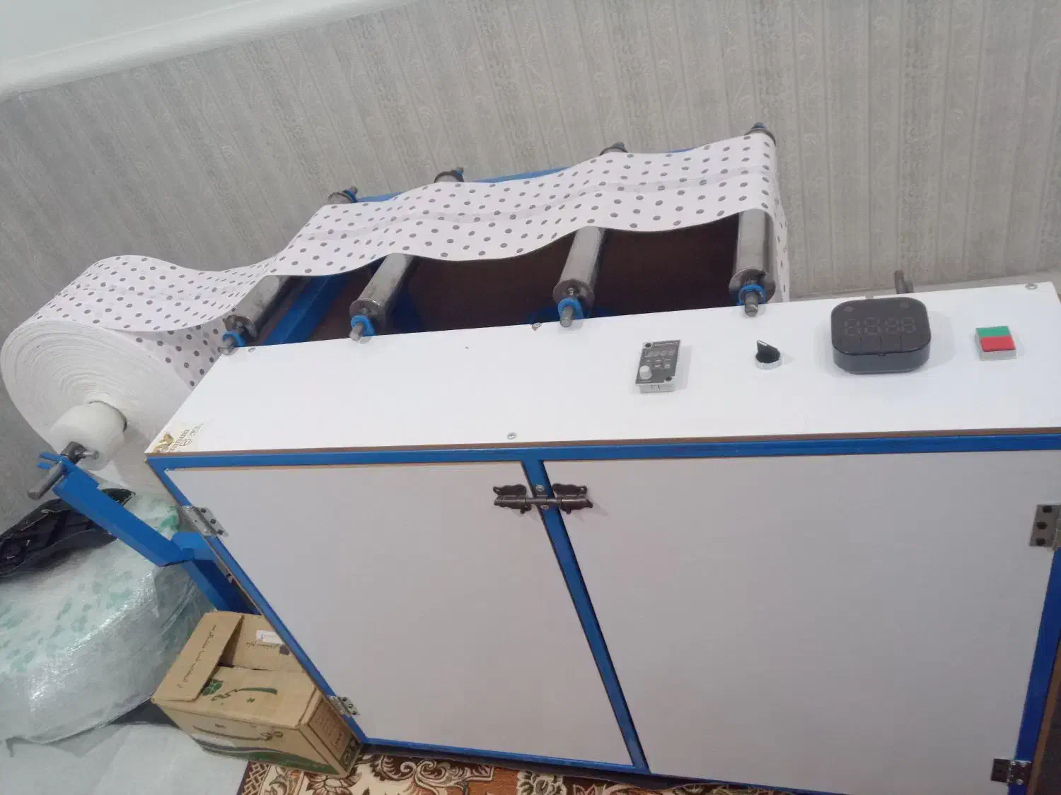 فروش دستگاه رول سفره یکبار مصرف|ماشین‌آلات صنعتی|مهران (هرمزگان), |دیوار