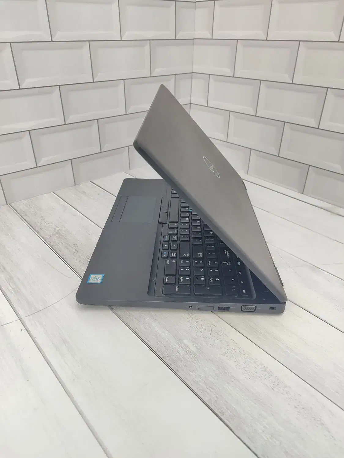 لپ تاپ دل ۳۵۳۰ چهارگیگ گرافیک|رایانه همراه|تهران, میدان ولیعصر|دیوار