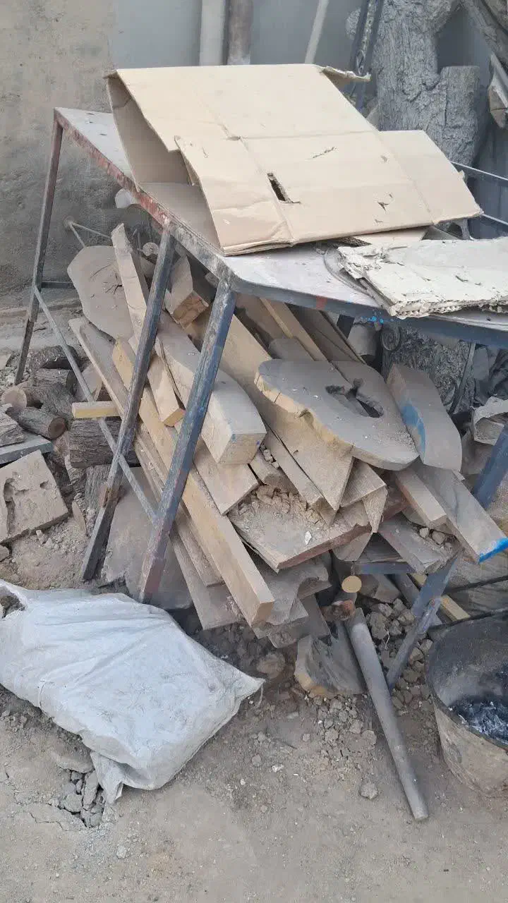 چوب بادام خوش رنگ|خدمات باغبانی و درختکاری|قمرود, |دیوار