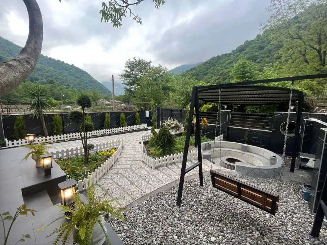 اجاره کلبه سوئیسی جنگی با آتشکده 43|اجارهٔ کوتاه‌مدت ویلا و باغ|رشت, نظری|دیوار