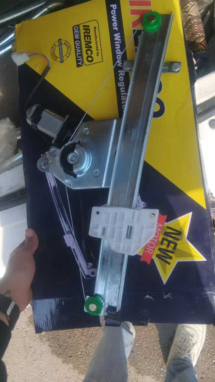 شیشه بالابر|قطعات یدکی و لوازم جانبی|بجنورد, |دیوار