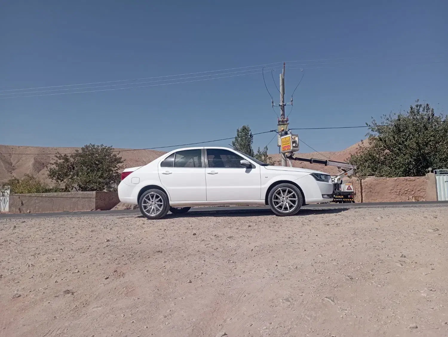 دنا ۹۸تیپ ۱ بیرنگ|خودرو سواری و وانت|مشهد, نظام دوست|دیوار