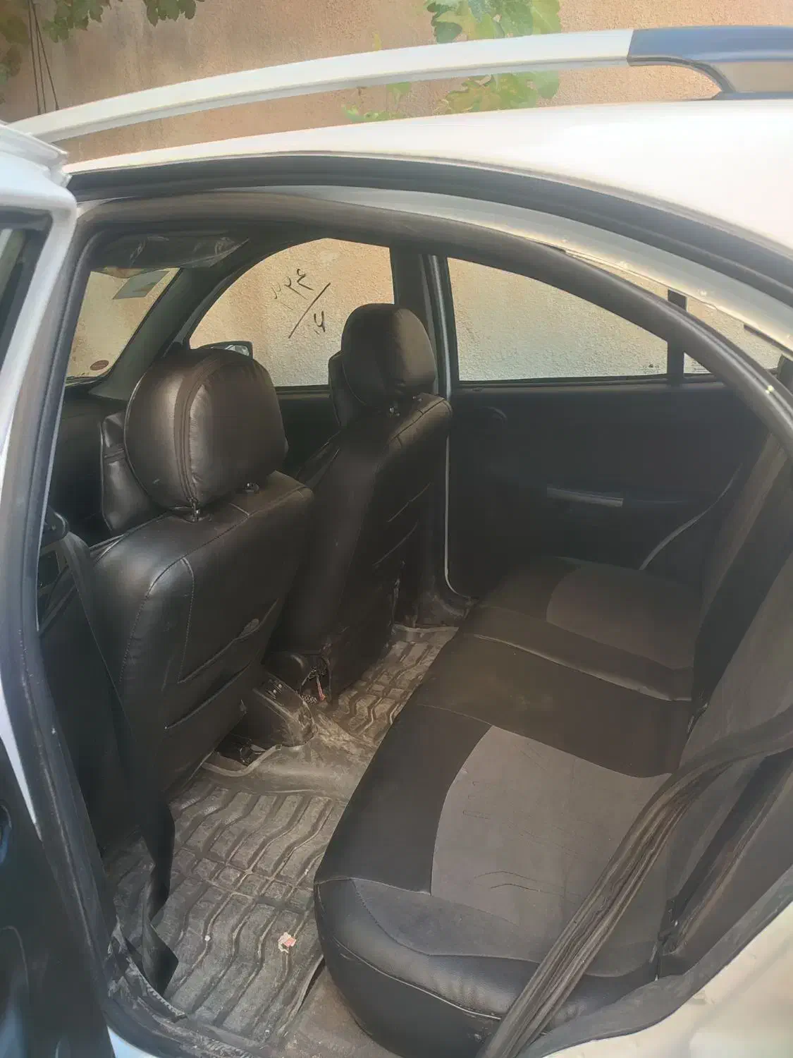 معاوضه با اطلس خشک سانروفدار|خودرو سواری و وانت|کرمانشاه, |دیوار