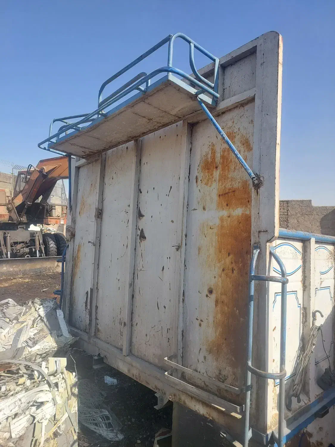 اتاق ایسوزو سالم تمیز|خودرو سنگین|خاوران, |دیوار