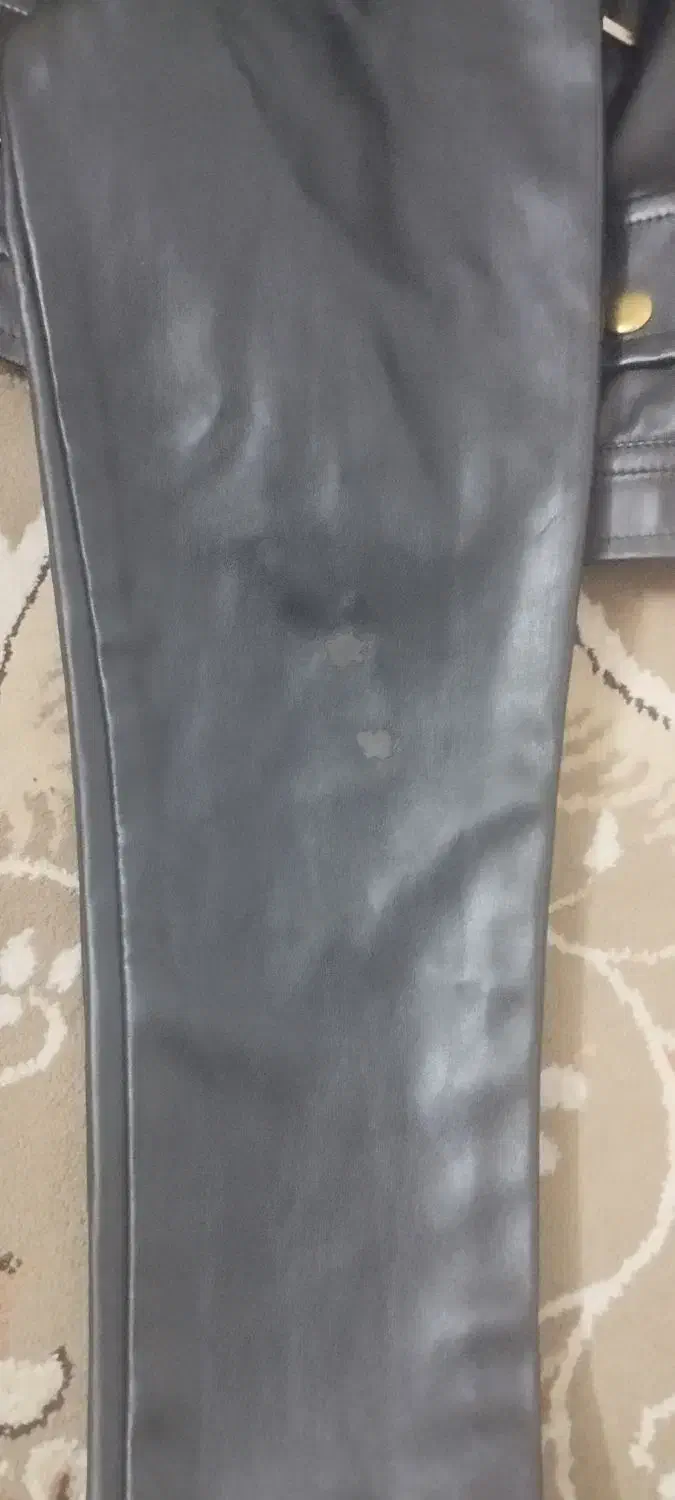 کتشلوار چرم|کفش و لباس بچه|قم, باغ کرباسی|دیوار