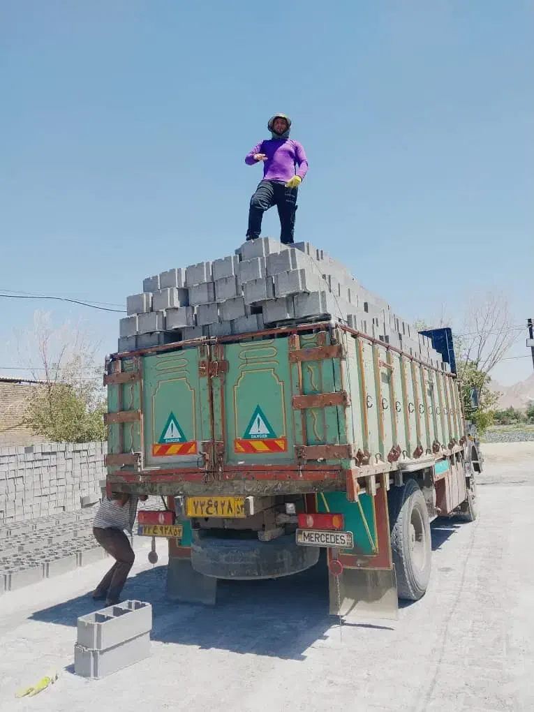 تولید تخصصی بلوک سقفی|مصالح و تجهیزات ساختمان|اصفهان, کوی امیریه|دیوار