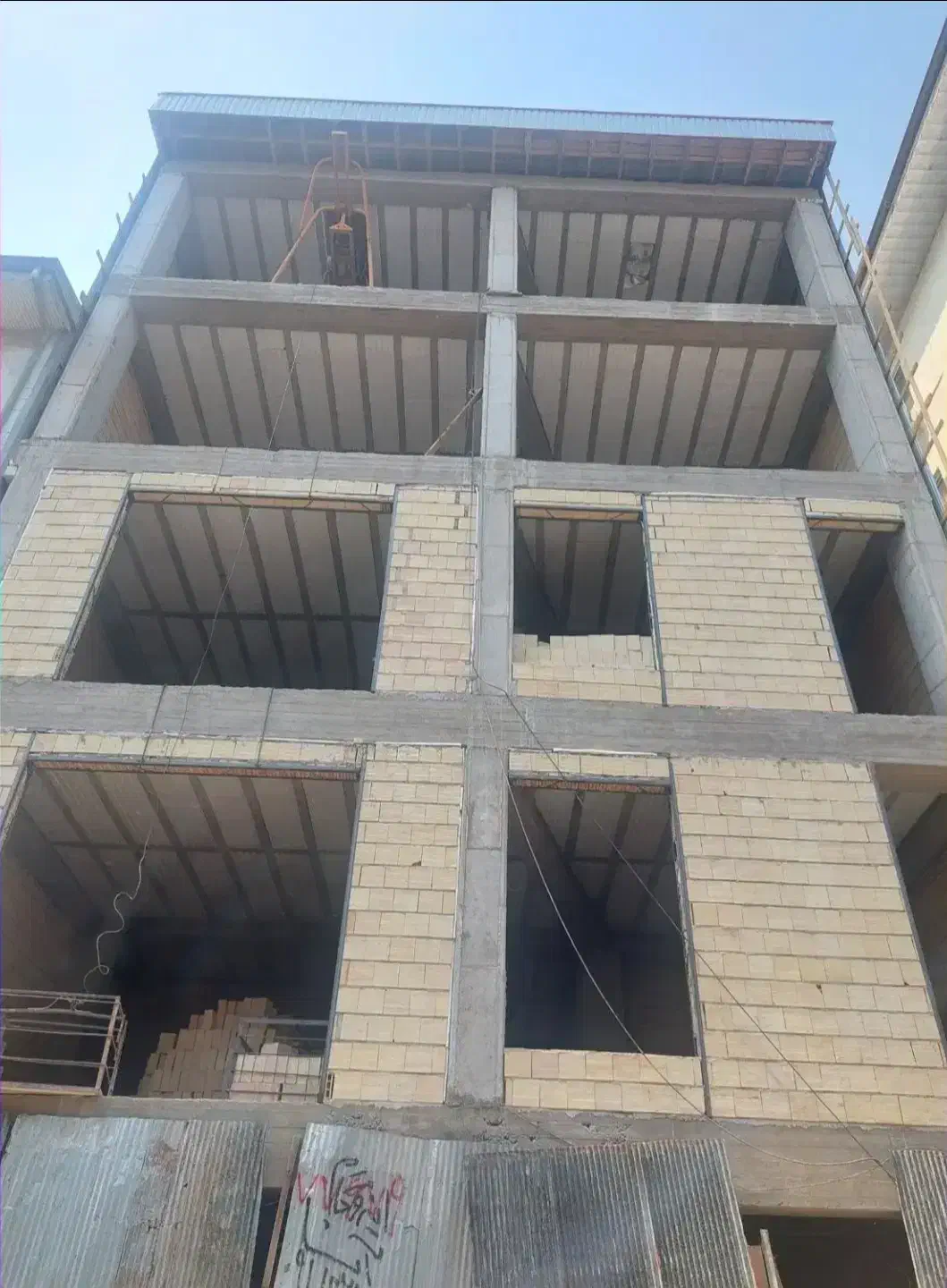 پیش فروش آپارتمان۱۴۶متر،۳خواب/معلم،خیابان۱۷شهریور|پیش‌فروش املاک|رشت, آزادگان|دیوار