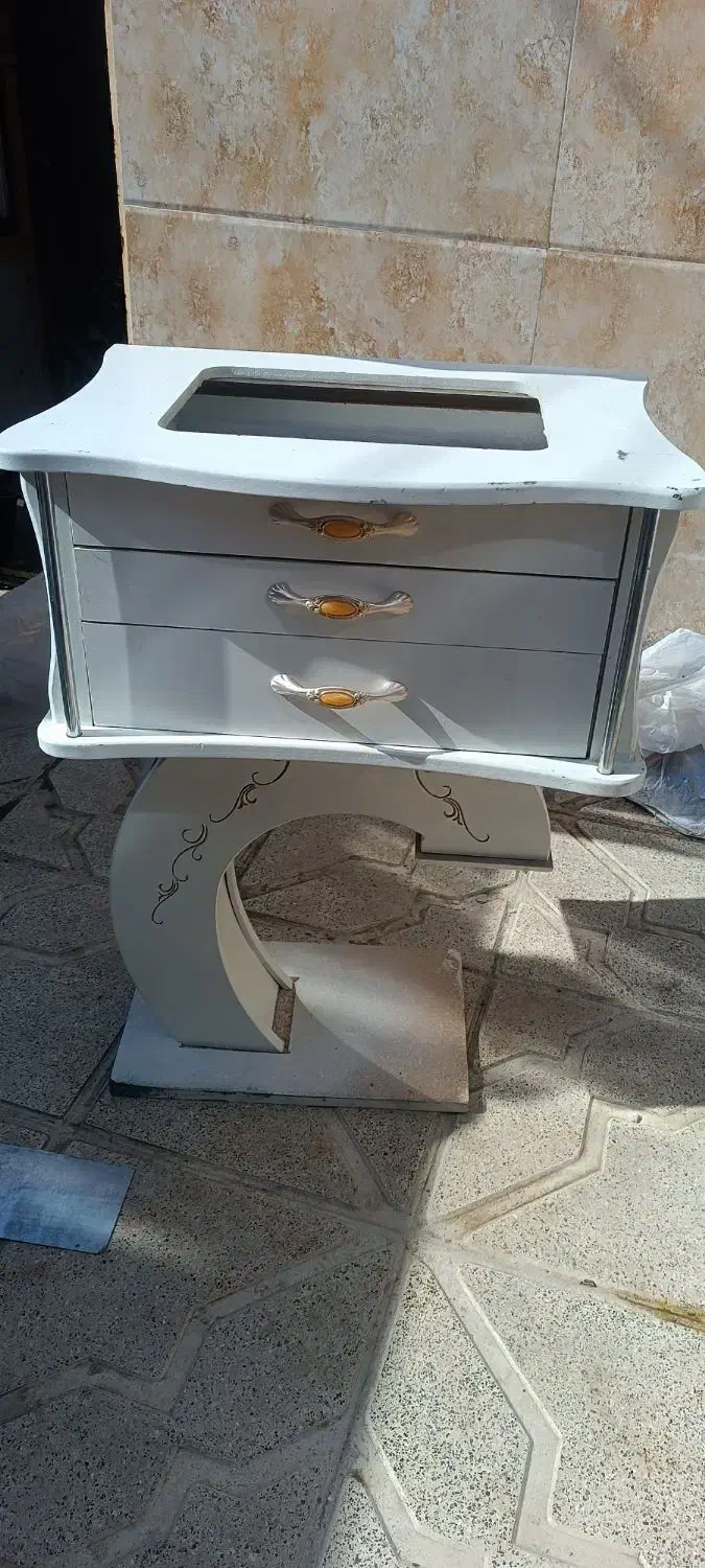 جاقاشقی|آب‌چکان و نظم‌دهنده ظروف|چناران, |دیوار