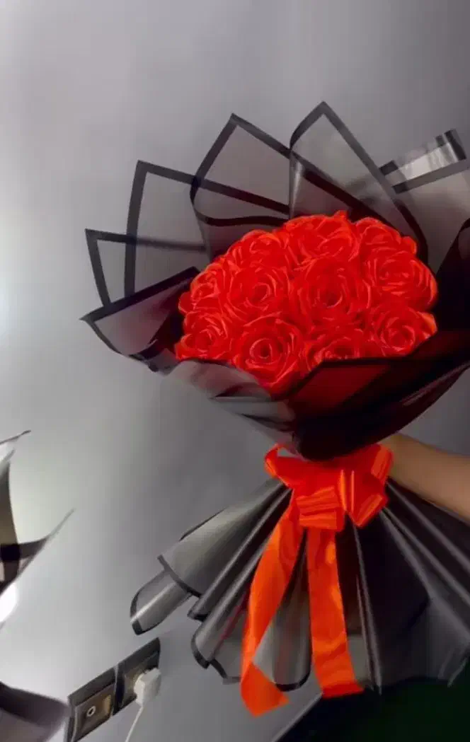 گل دستی برای تولد و...|گل مصنوعی|کارون, |دیوار