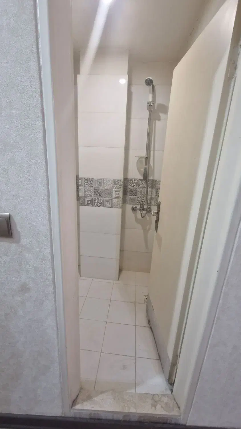 ۴۲متر/با پارکینگ/کارون بهنود/فاصله تامترو ۵ دقیقه