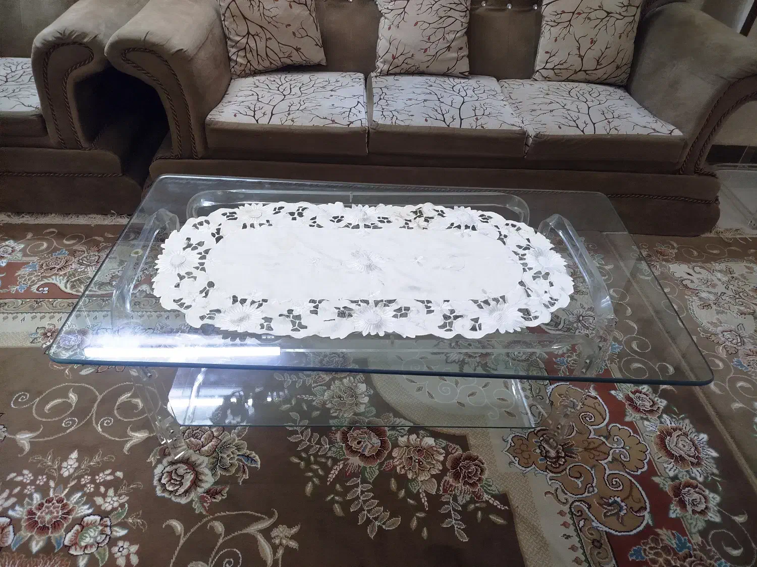 مبل و جلو مبلی|مبلمان خانگی و میز عسلی|الوند, |دیوار