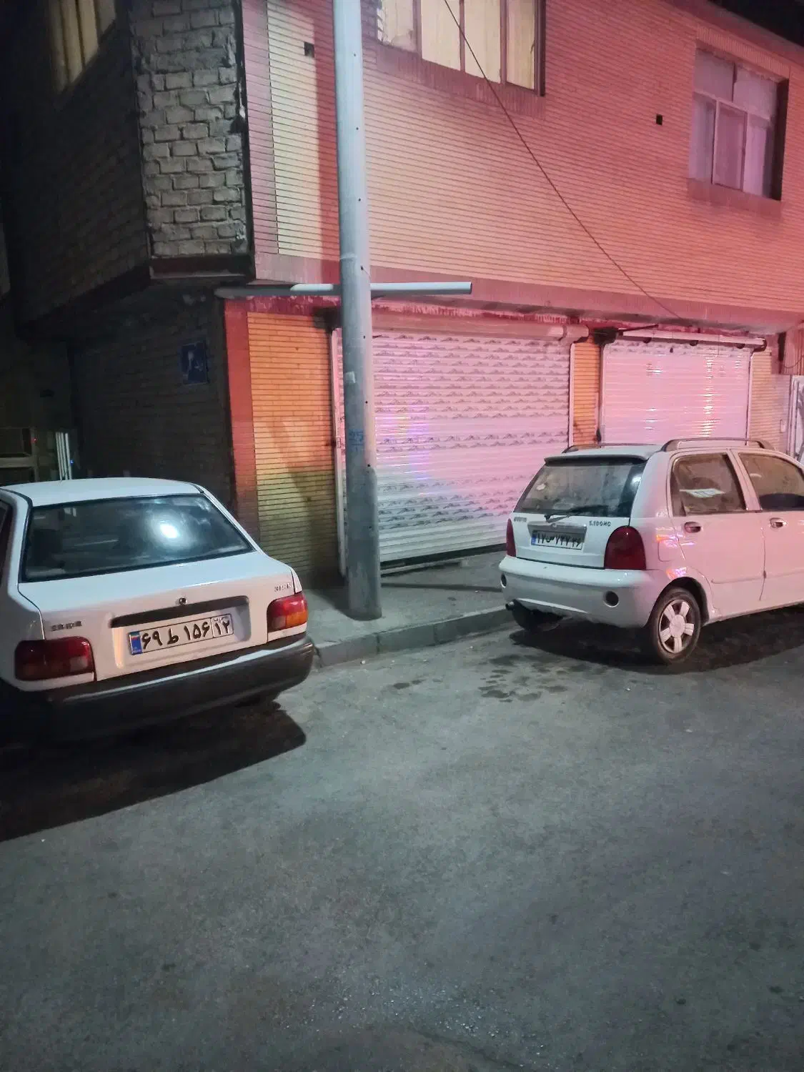 مغازه ۱۵مترتخلیه هدایت۲۷|اجارهٔ مغازه و غرفه|مشهد, ایثارگران|دیوار