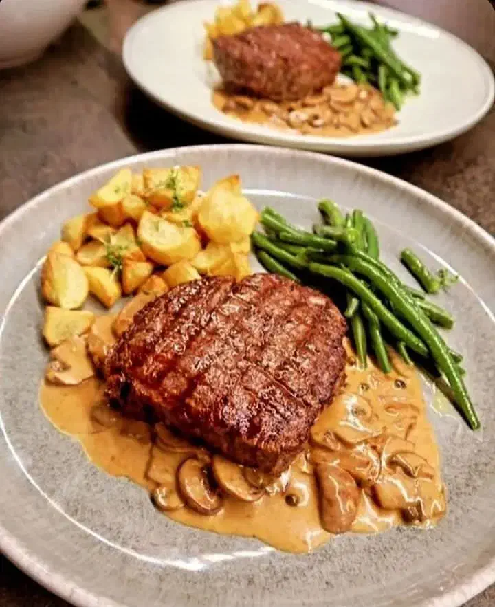 باریستا ، کمک باریستا ، کمک آشپز ، سالن دار|استخدام خدمات فروشگاه و رستوران|پرند, فاز ۰|دیوار