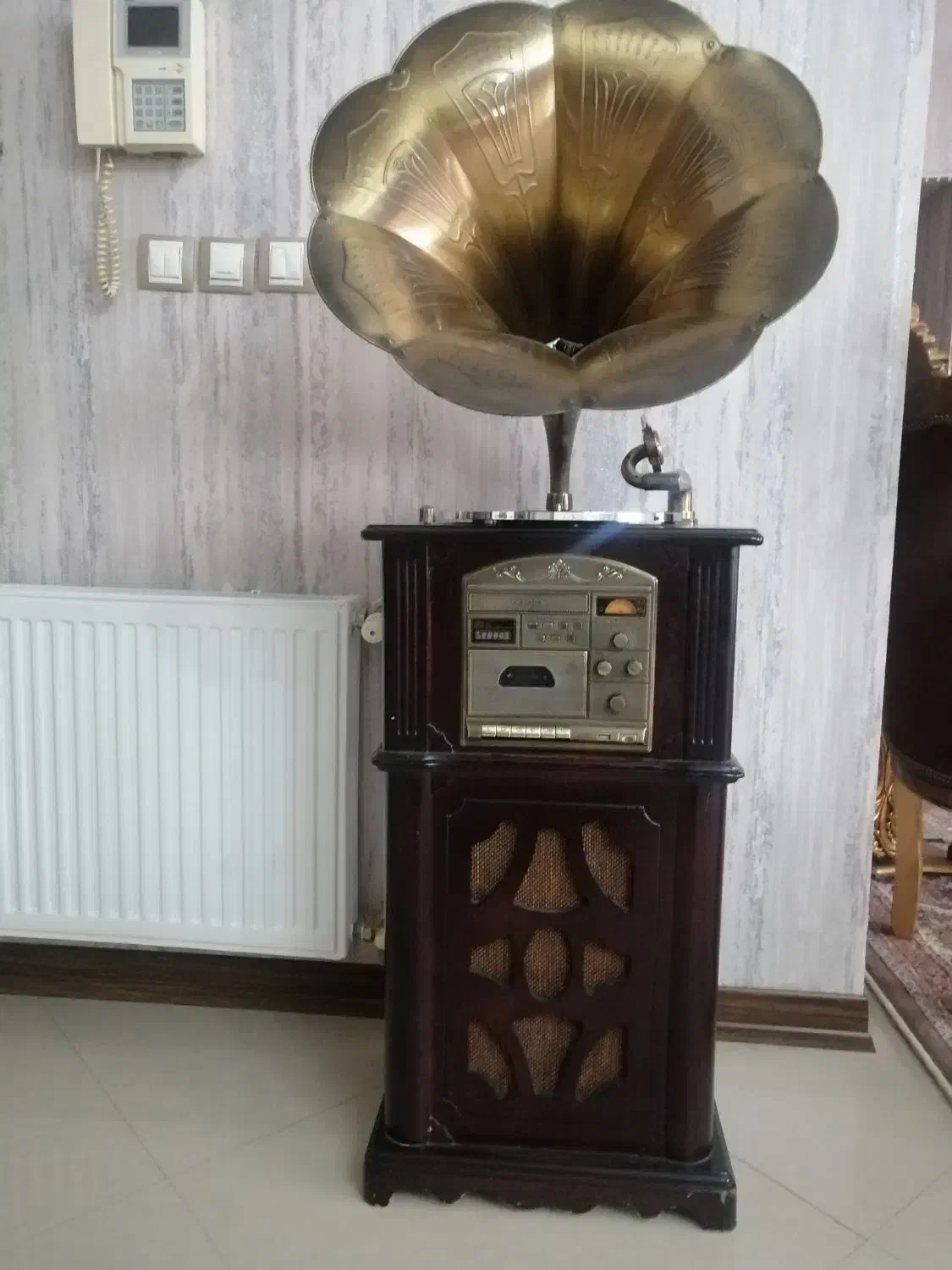 گرامافون|سیستم صوتی خانگی|فردیس, فردیس|دیوار