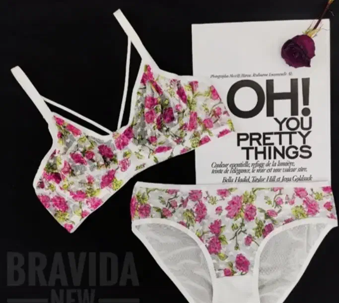 ست لباس زیر|لباس|دورود, |دیوار