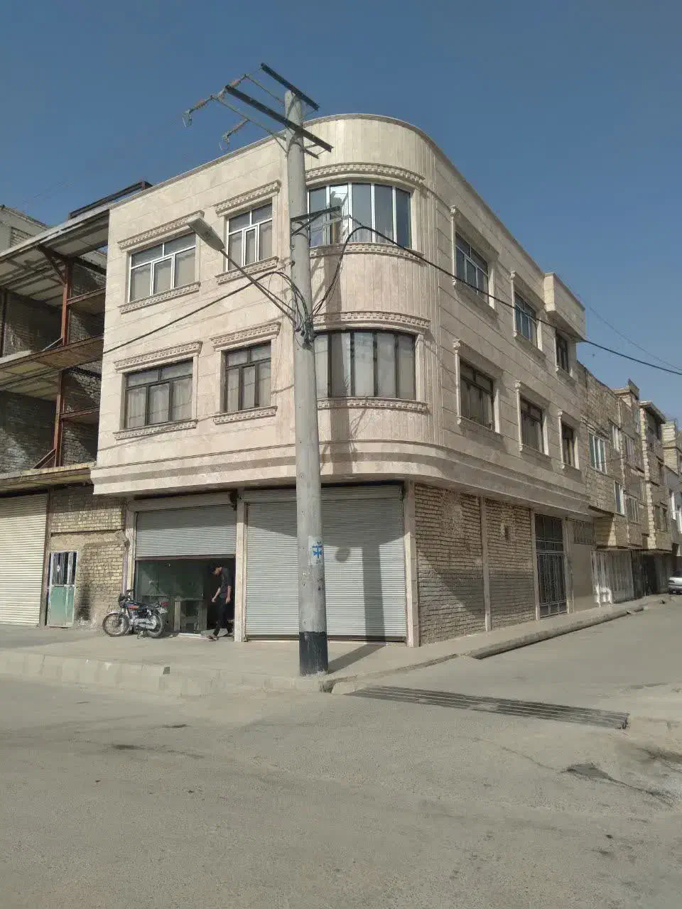 فروش ملک سه طبقه تجاری مسکونی ثامن فاطمیه گلشن|فروش خانه و ویلا|قم, شهرک فاطمیه|دیوار