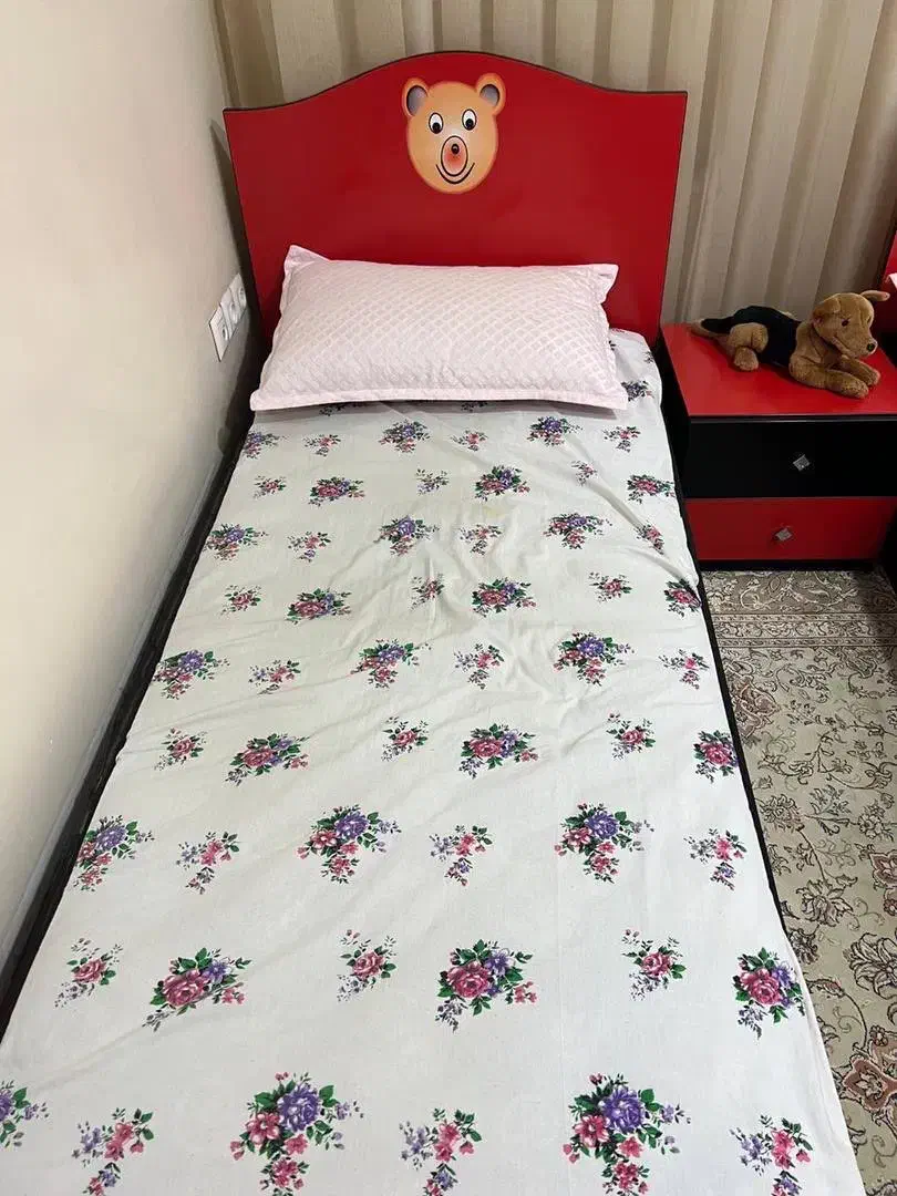 دو عدد تخت نوجوانی|تخت و سرویس خواب|ساوه, |دیوار