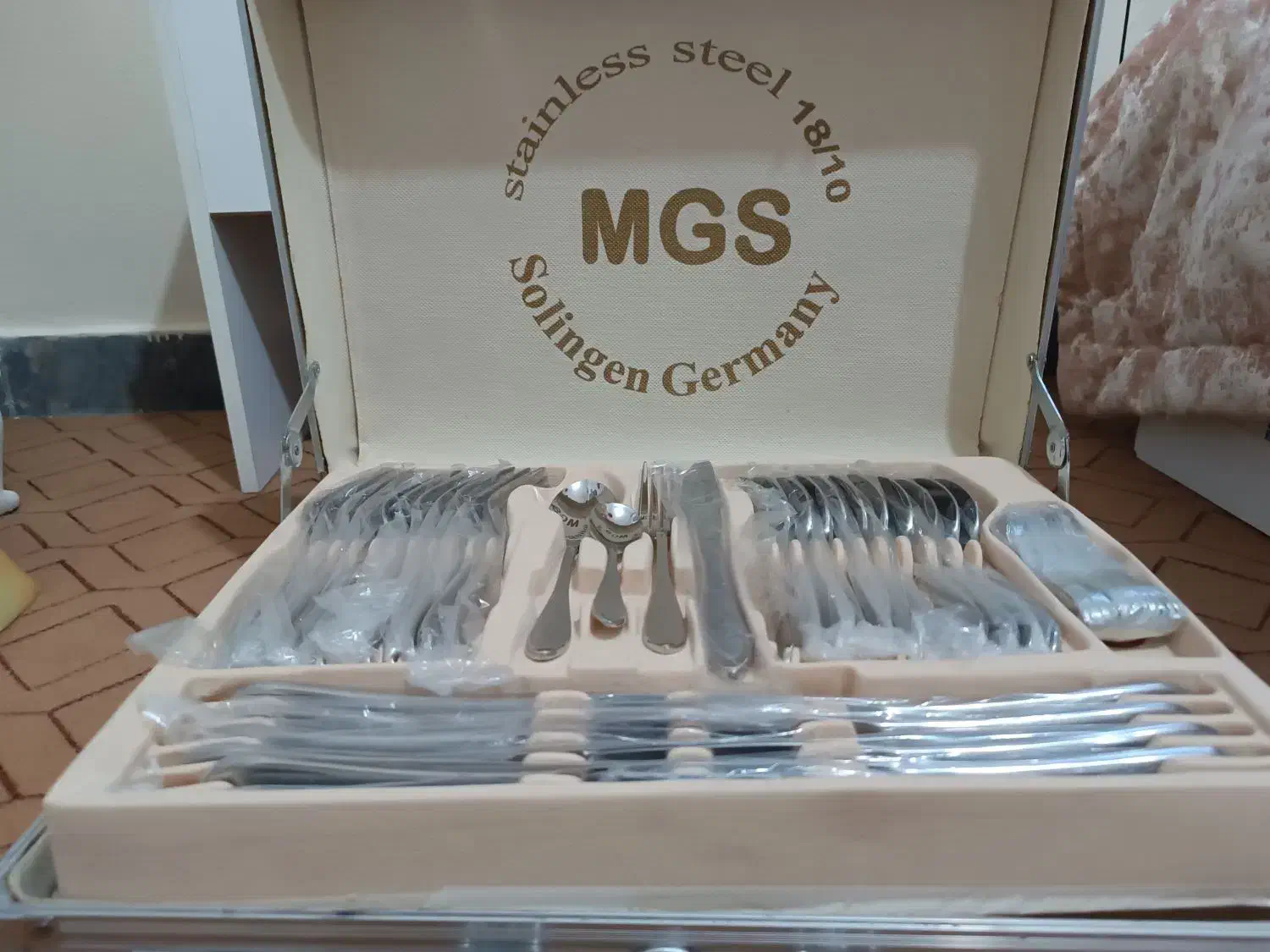 سرویس قاشق و چنگال نو استیل برند mgs المان|ظروف سرو و پذیرایی|تهران, مجیدیه|دیوار