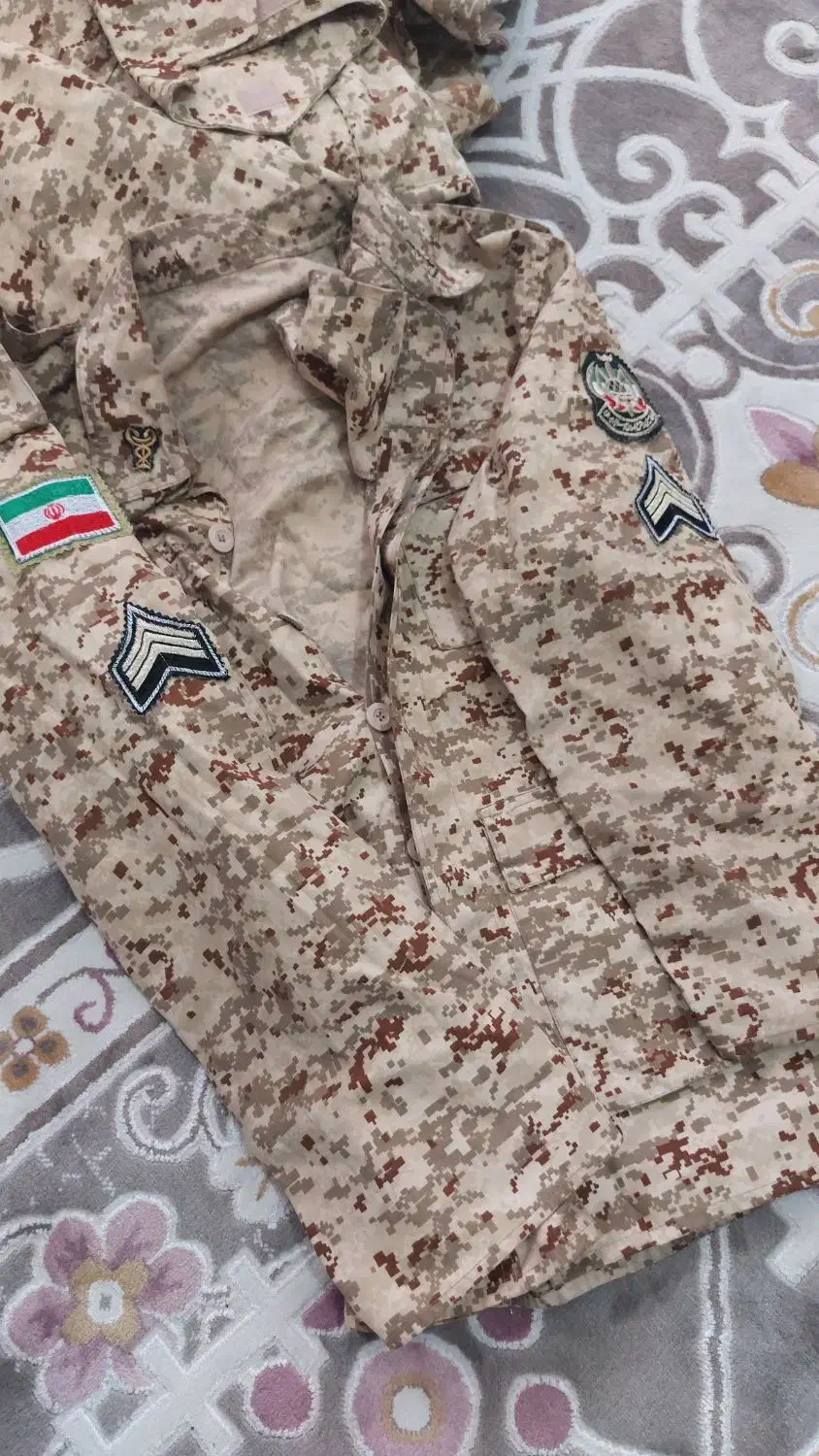 لباس و اورکت و شلوار و کلاه سرباز ارتش و...|لباس|فردیس, شهرک راه آهن|دیوار