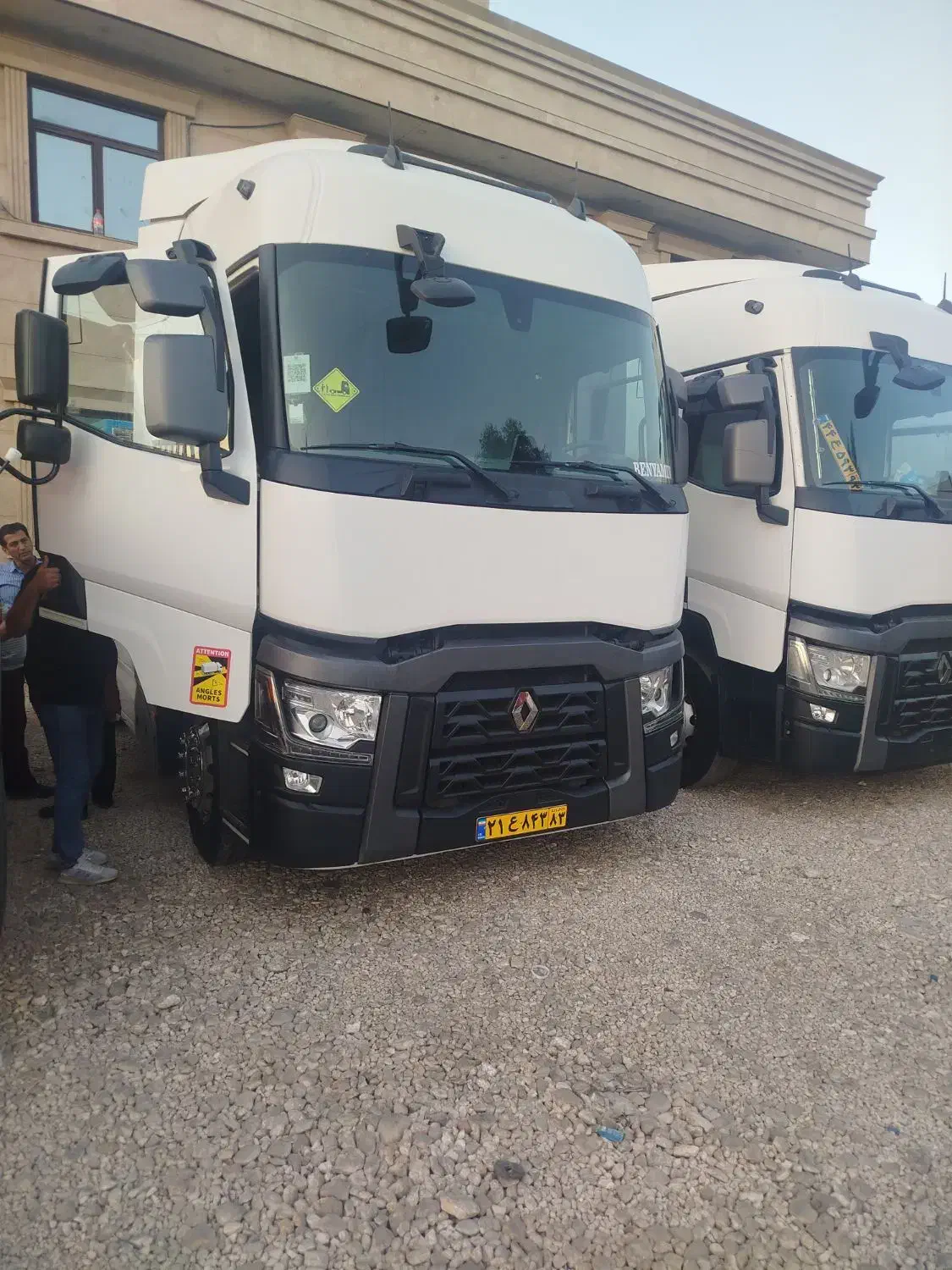 کشنده رنو های وfh500،T،داف،2019و 2020 با پلاک|خودرو سنگین|شیراز, وزیرآباد|دیوار