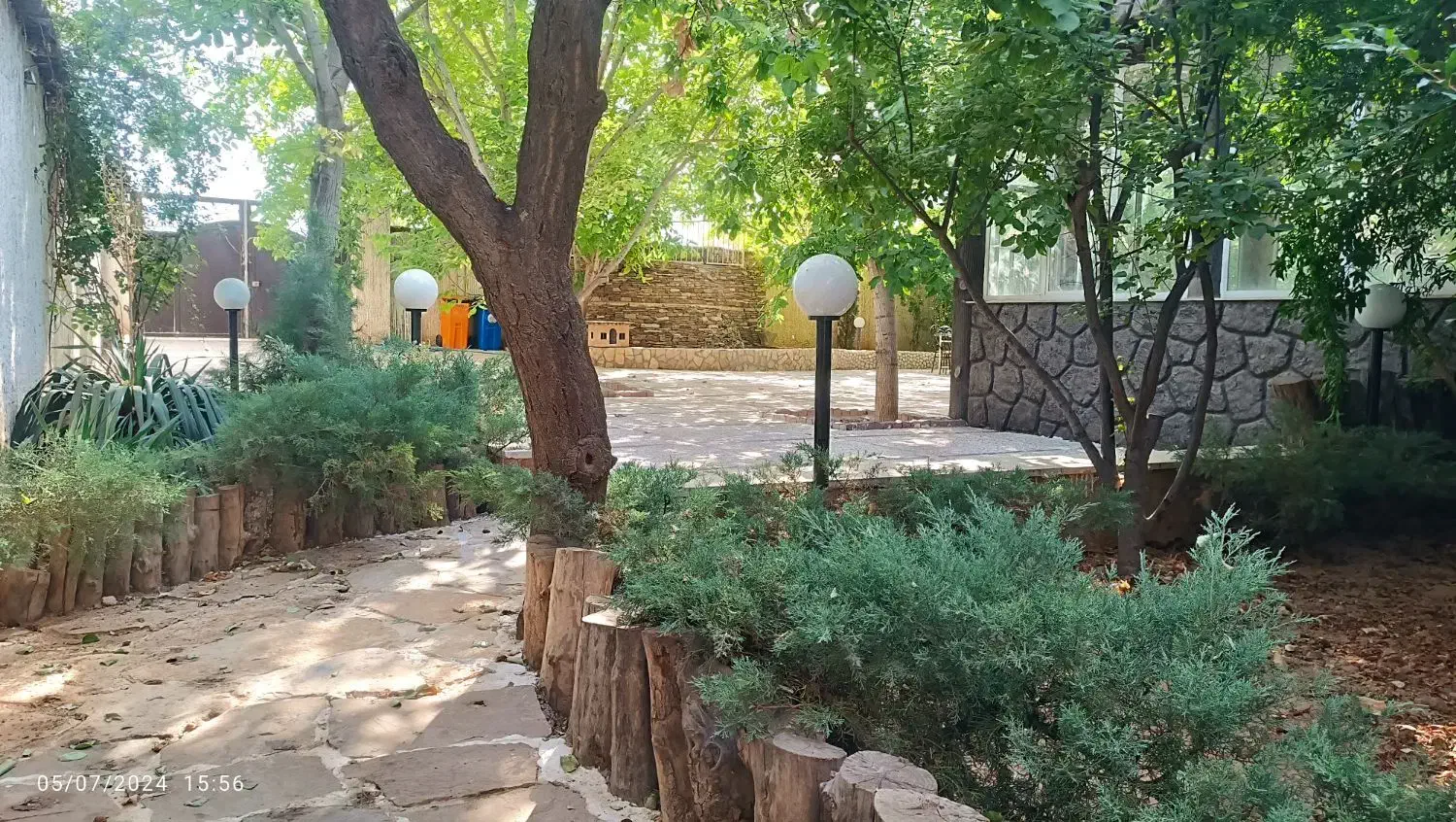 اجاره باغ گودگویم جهت سفره خانه وکافی شاپ باغی|اجارهٔ مغازه و غرفه|شیراز, گویم|دیوار