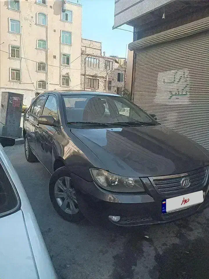 لیفان ۶۲۰ و ۱۸۰۰|خودرو سواری و وانت|فردیس, شهرک ارم|دیوار