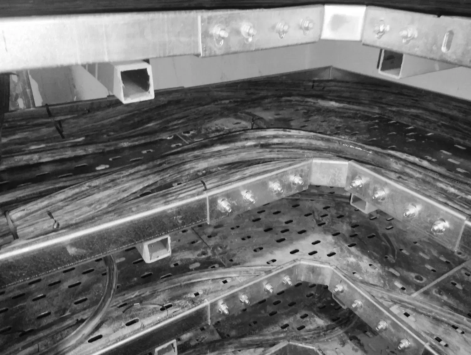 برقکار ساختمان و صنعتی|خدمات پیشه و مهارت|وحیدیه, |دیوار