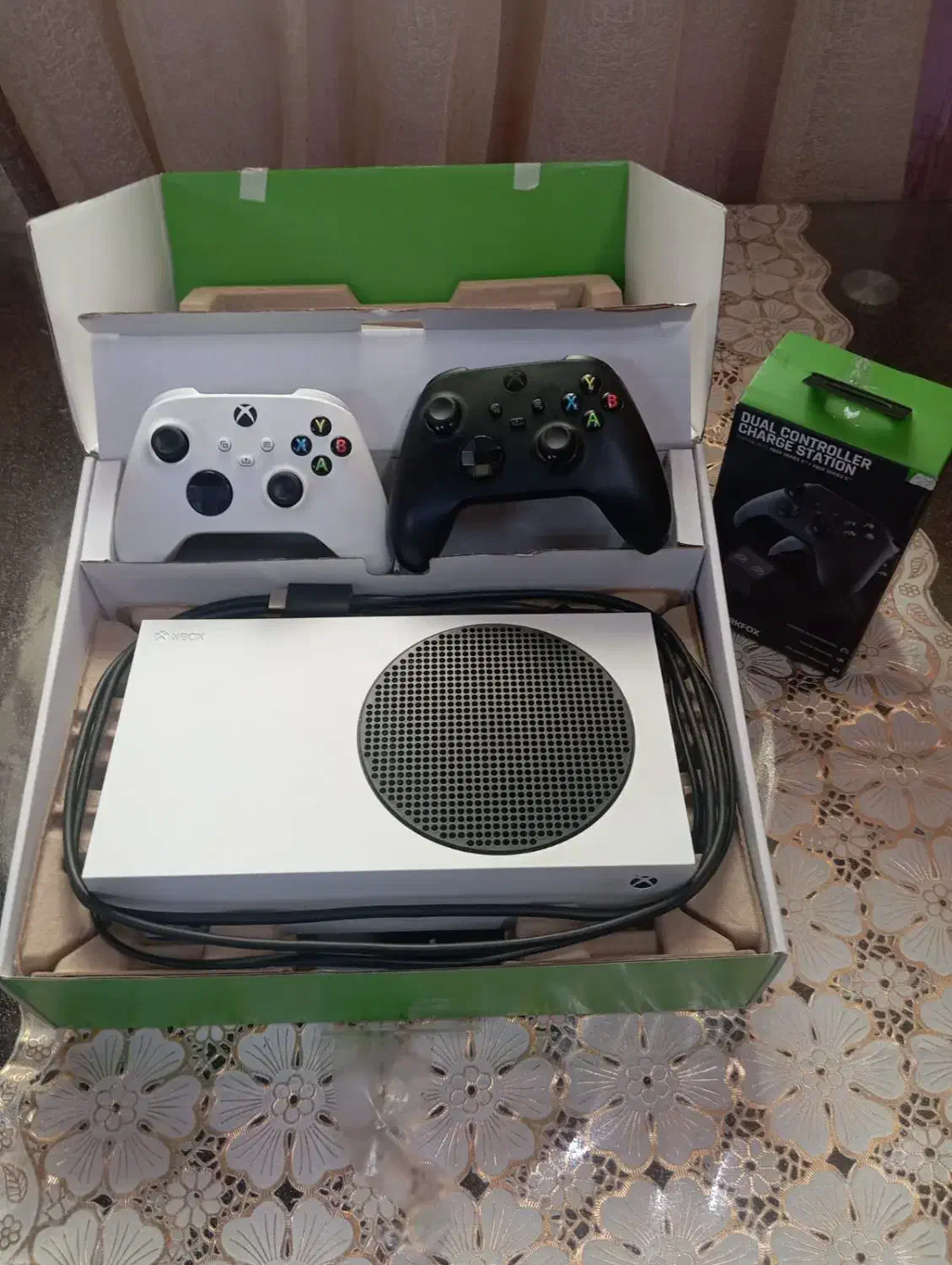 یک دستگاه Xbox|کنسول، بازی ویدئویی و آنلاین|محمودآباد, |دیوار