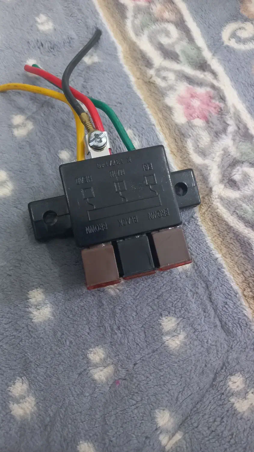 تعدادی وسایل ماشین|قطعات یدکی و لوازم جانبی|دهلران, |دیوار