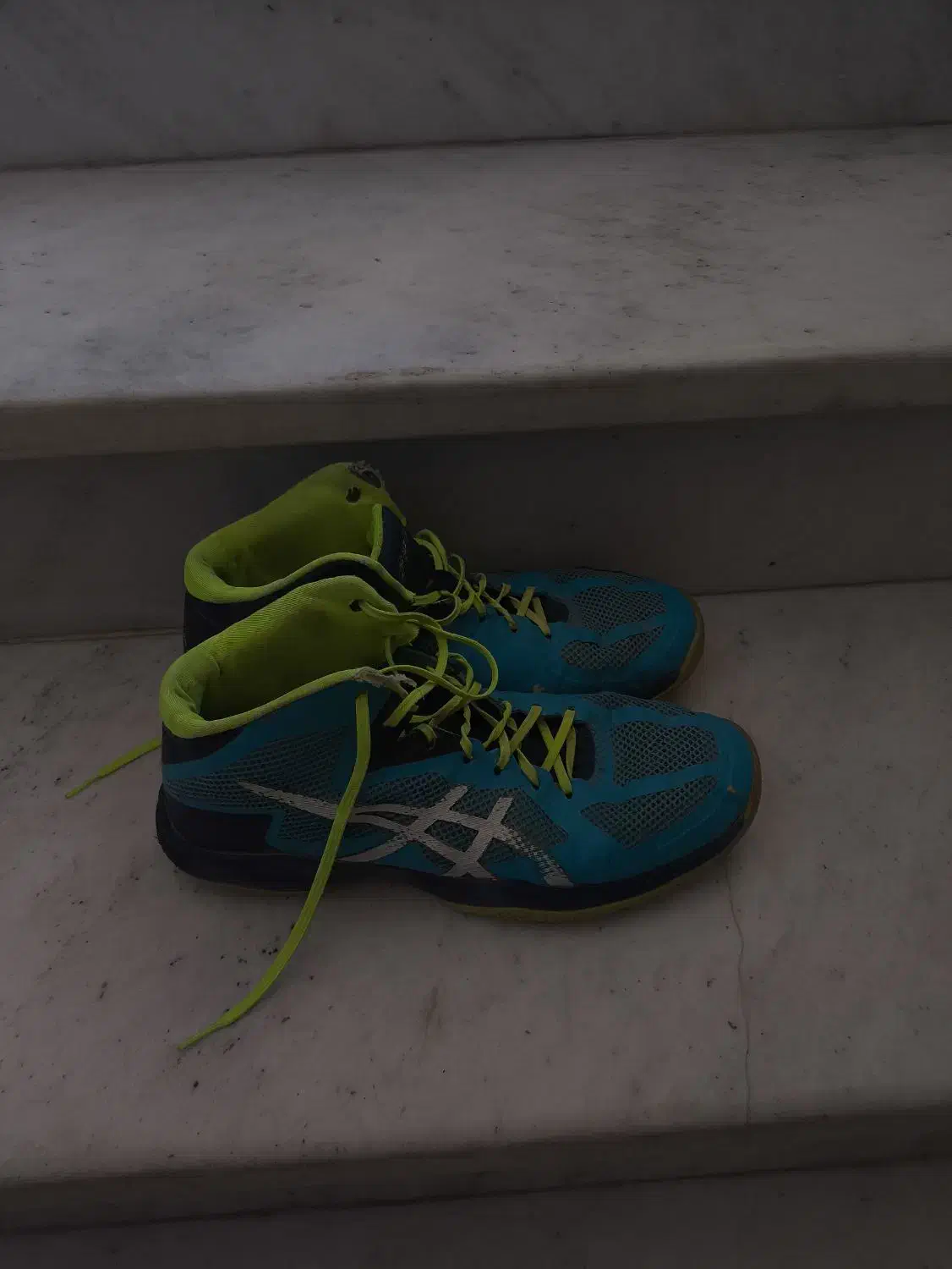 کفش اسیکس والیبال|کیف، کفش، کمربند|آق قلا, |دیوار