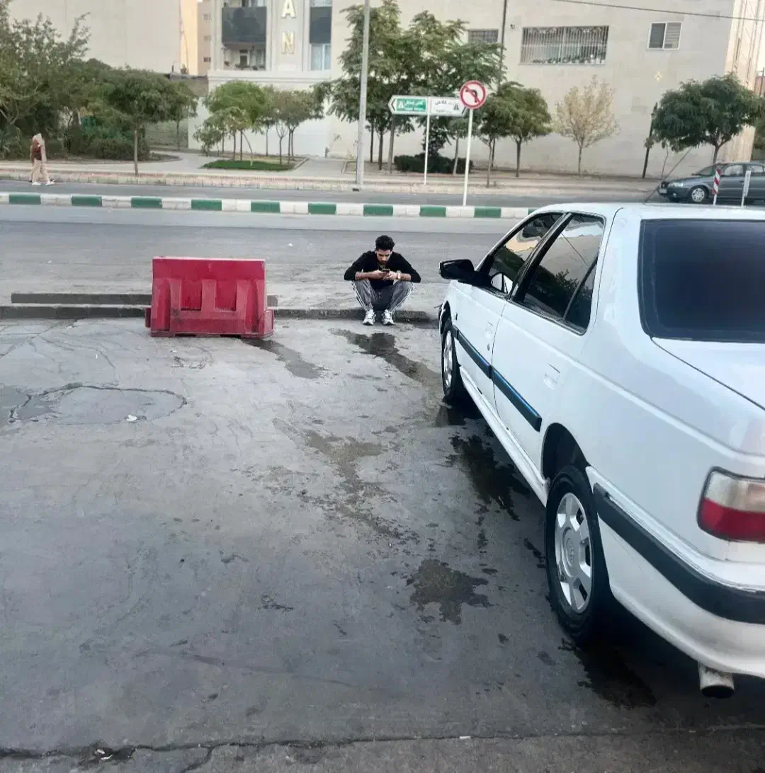 فروش فوری باقیمت عالی|خودرو سواری و وانت|ساربوک, |دیوار