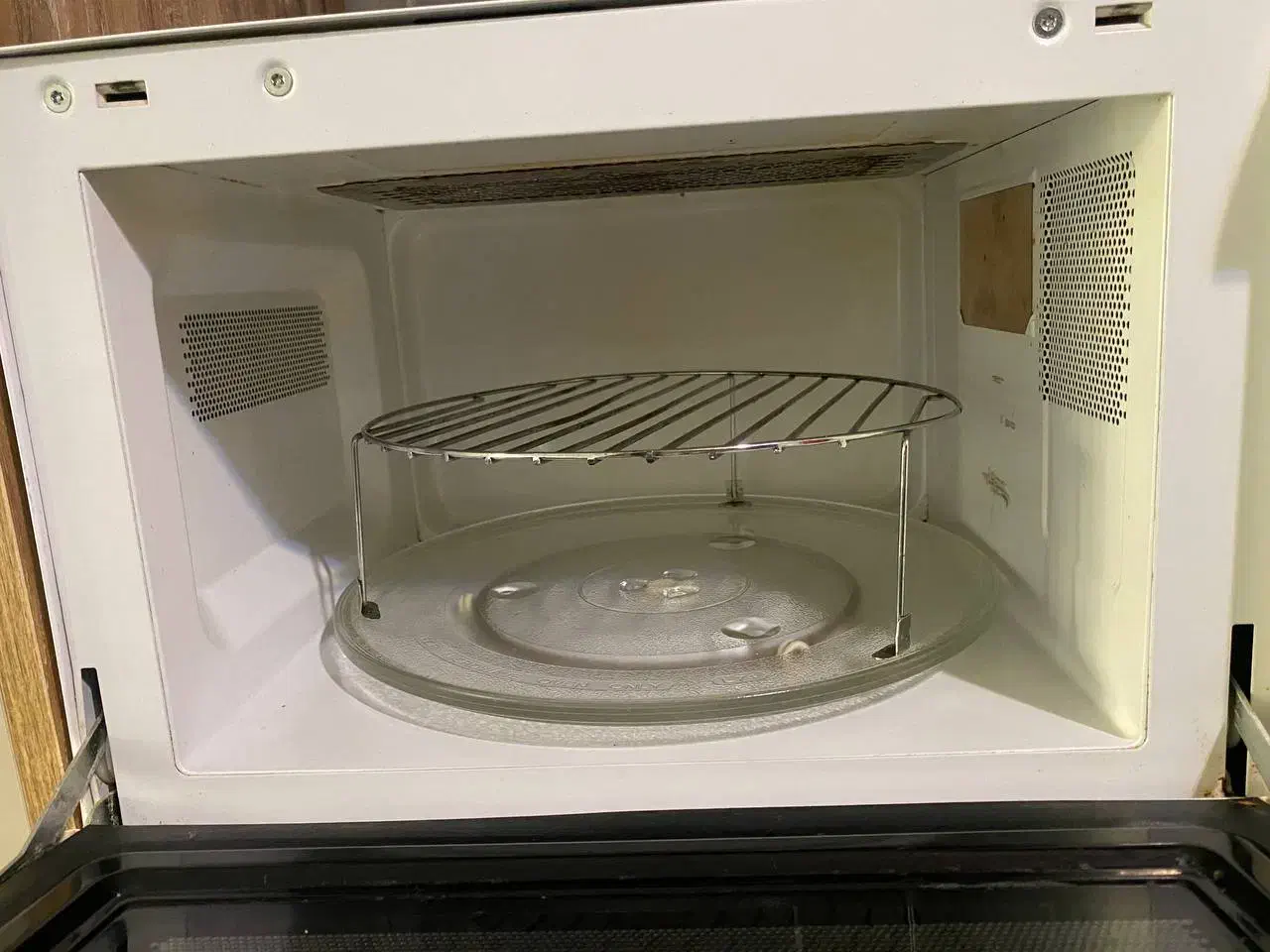 مایکروویو دلونگی|اجاق گاز و لوازم برقی پخت‌وپز|کیش, |دیوار