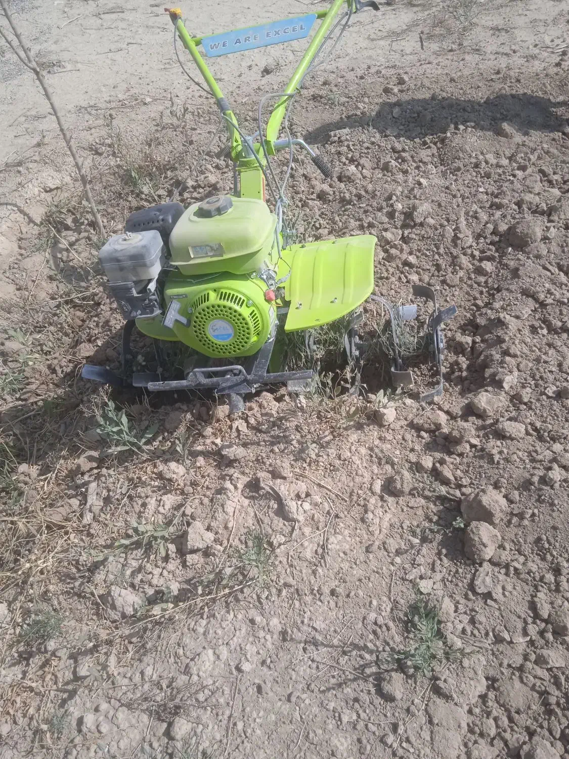 تیلر و گودکن|خدمات باغبانی و درختکاری|نجفآباد, جلال آباد|دیوار