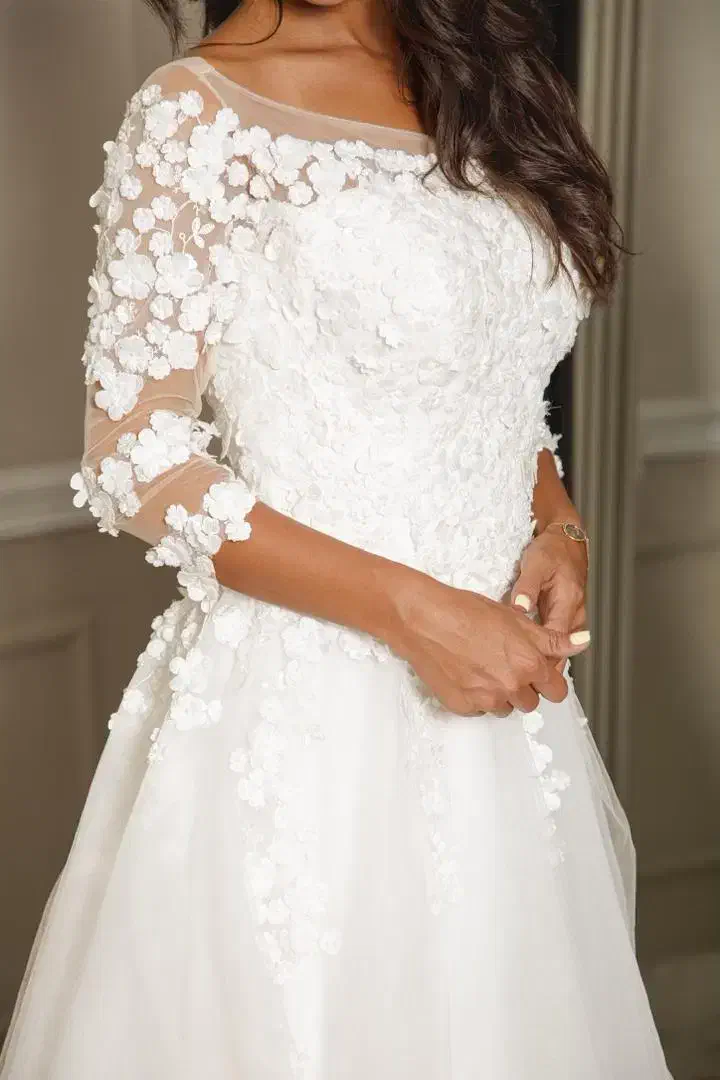 لباس عروس اجاره و فروشس عروس با نازل نرین قمیت|لباس|قزوین, |دیوار