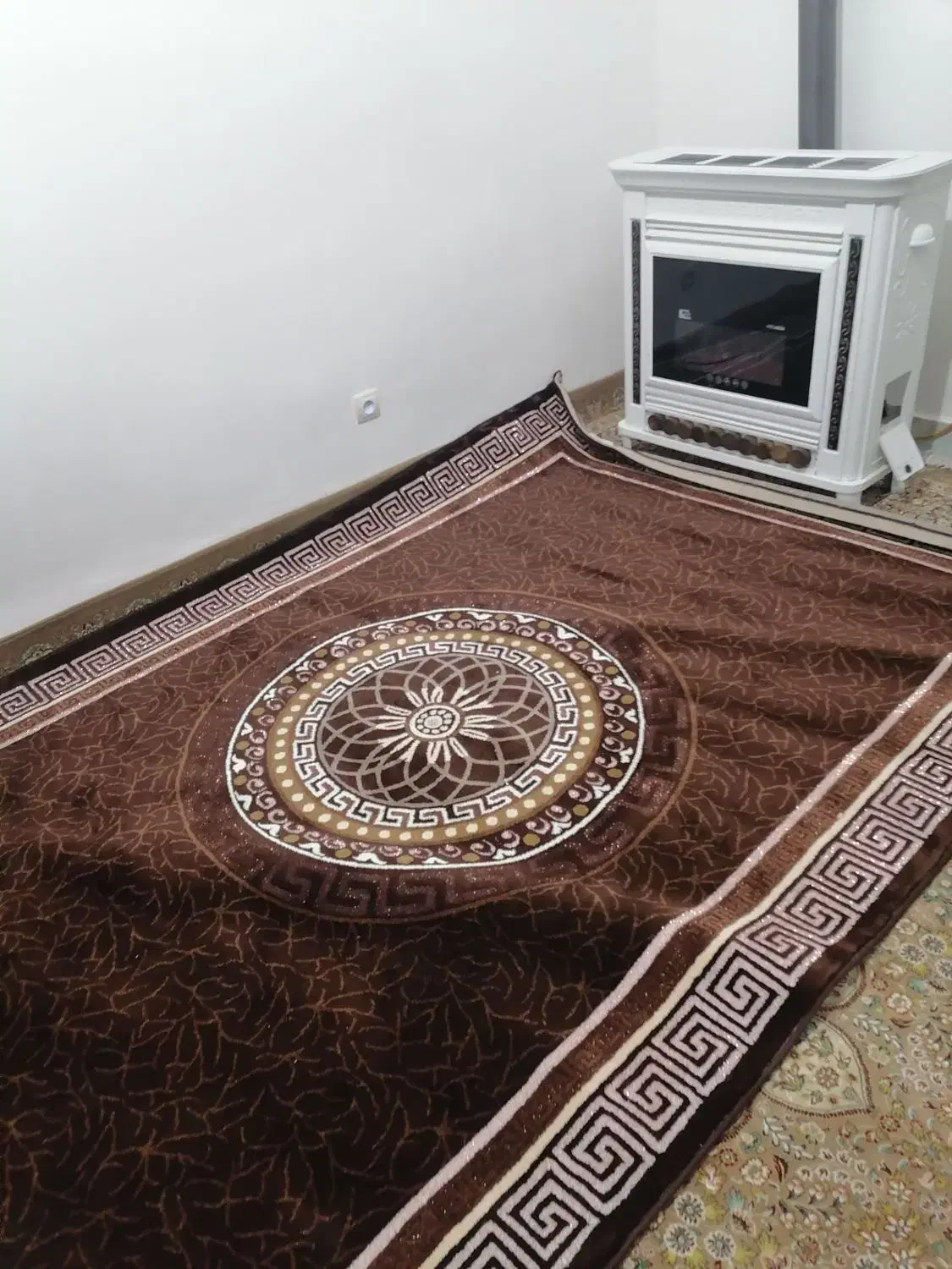 گلیم فرش نو نو ۶ متری|گلیم، جاجیم، گبه|سرپل ذهاب, |دیوار