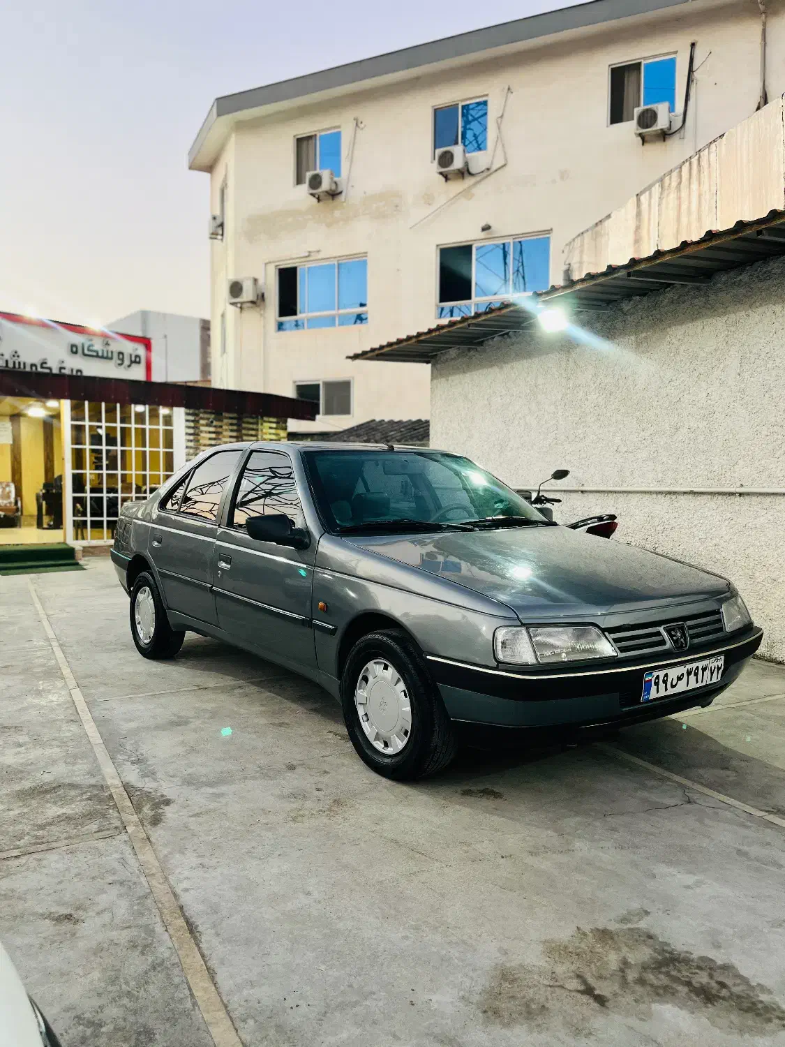 ۴۰۵ مدل ۹۱ داخل کرم خوش قیمت|خودرو سواری و وانت|نوشهر, |دیوار