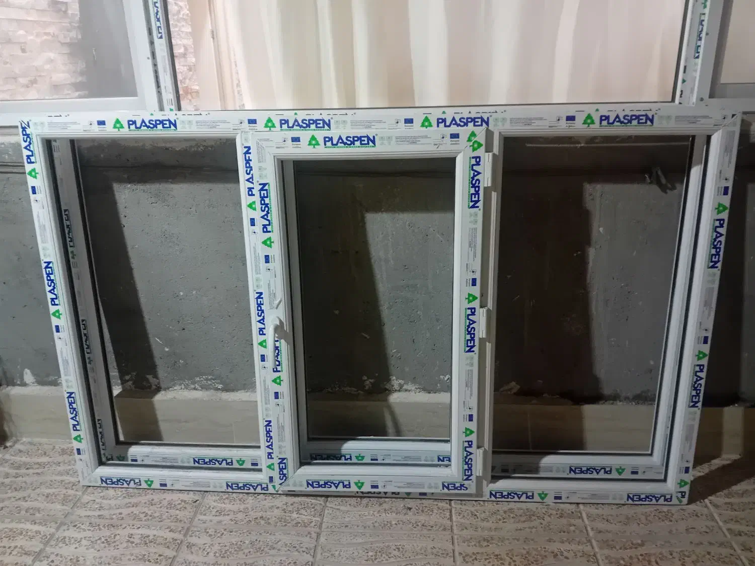 پنجره دو عدد پی وی سی نو|مصالح و تجهیزات ساختمان|خوی, |دیوار