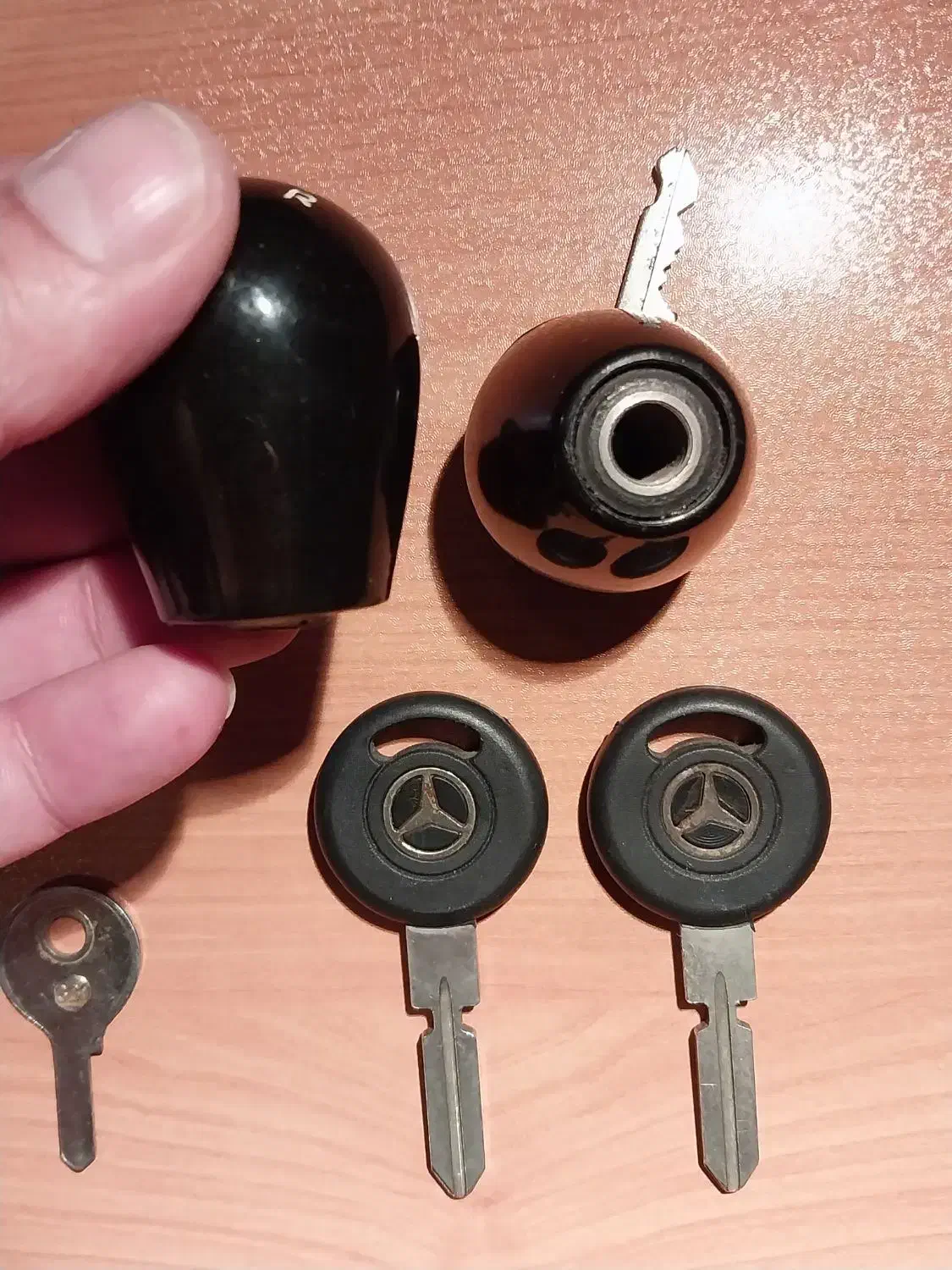 سردنده سوئیچ خام پیکان رنوبنز جی ام کادیلاک فولکس|حراج|تهران, محمودیه|دیوار