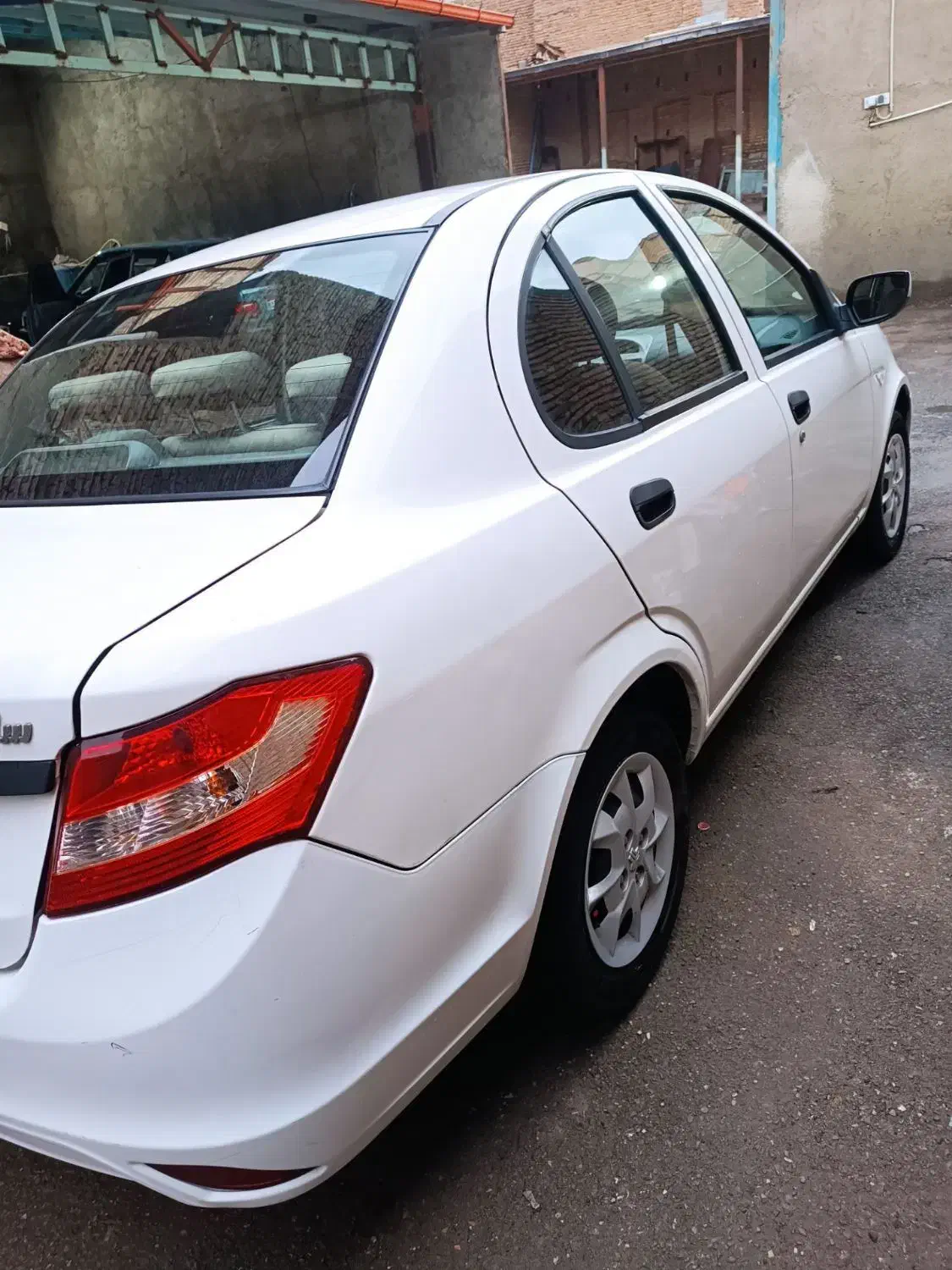 ساینا ۱۴۰۱|خودرو سواری و وانت|تبریز, |دیوار