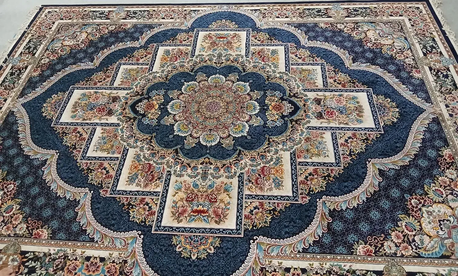 فرش ۹ متری|فرش|خرمشهر, |دیوار