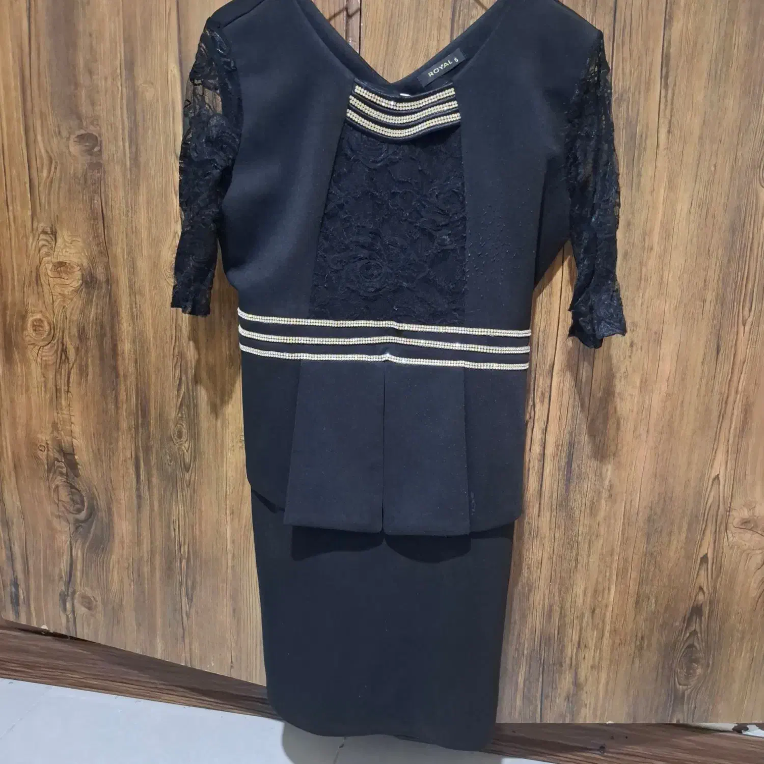 لباس زنانه|لباس|شیراز, درکی|دیوار