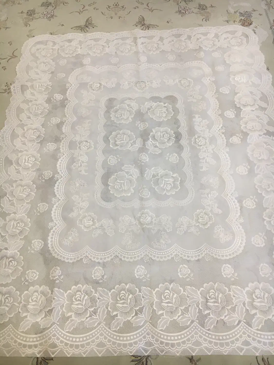 سفره قالبی طرح گل برجسته|سفره، حوله، دستمال آشپزخانه|تهران, نیروی هوایی (پیروزی)|دیوار