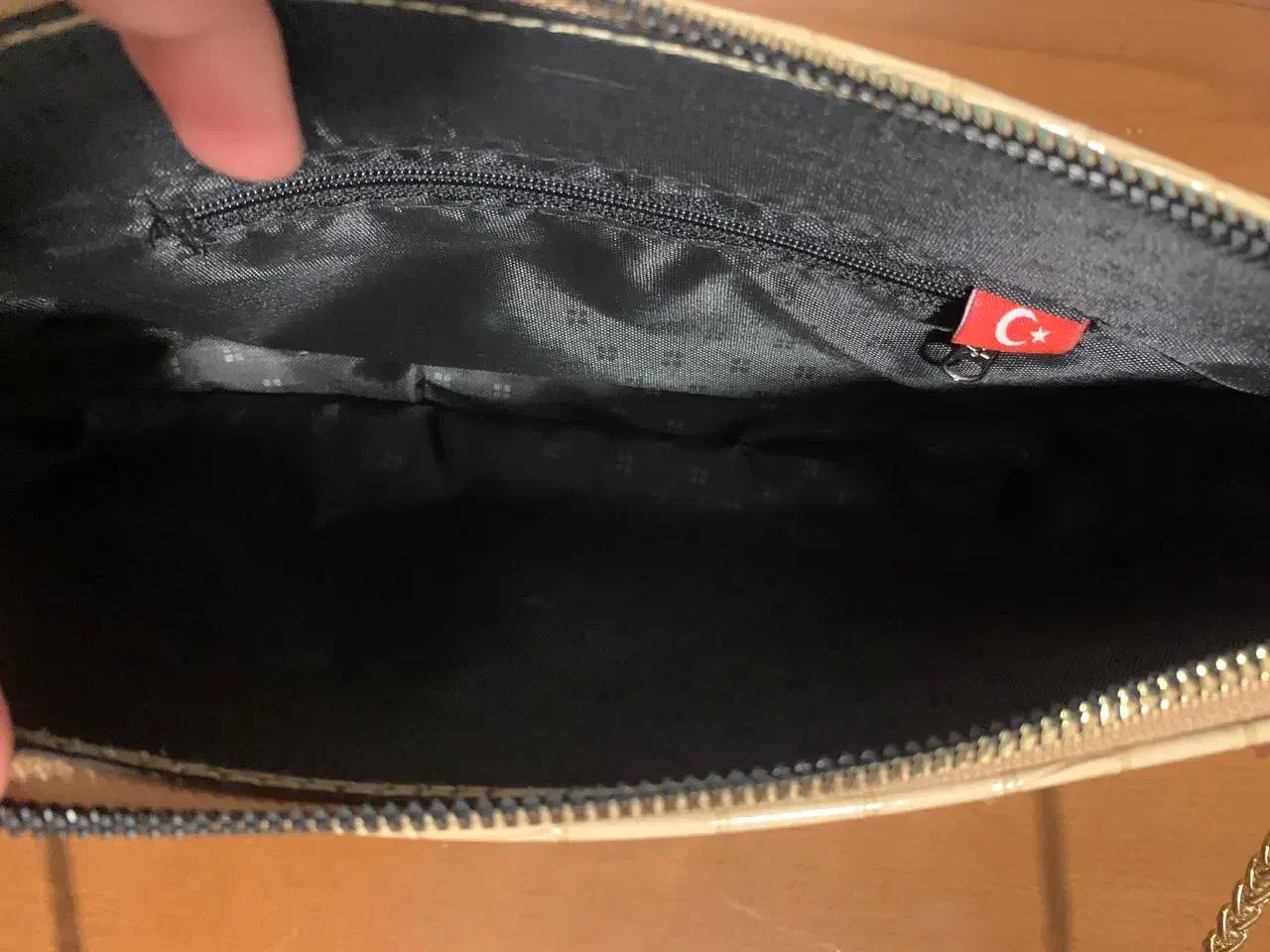 کیف مجلسی|کیف، کفش، کمربند|اردبیل, |دیوار